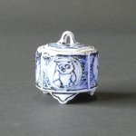 画像1: 香炉（円筒型/磁器）・ふくろう (1)
